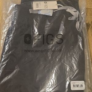 Figs Black High Waisted Yola Scrub Pants